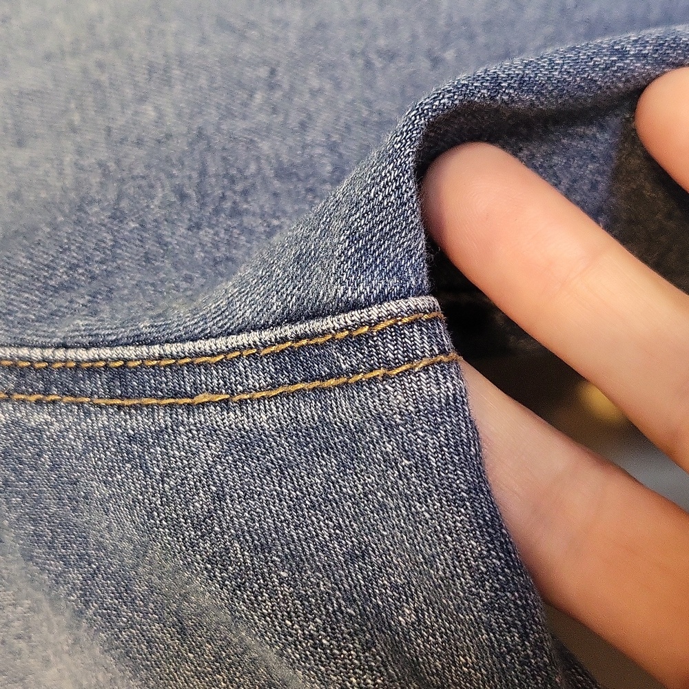 Copperflash High Rise Slim Straight Frayed Hem Jeans. Size 6 - Picture 8 of 16